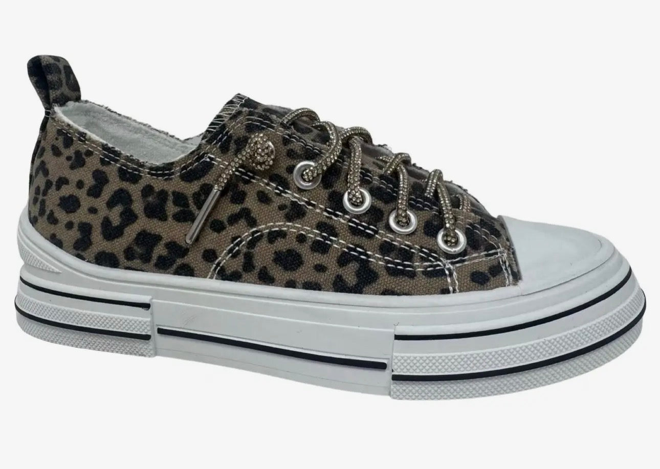 Aman Leopard Tennis Shoe