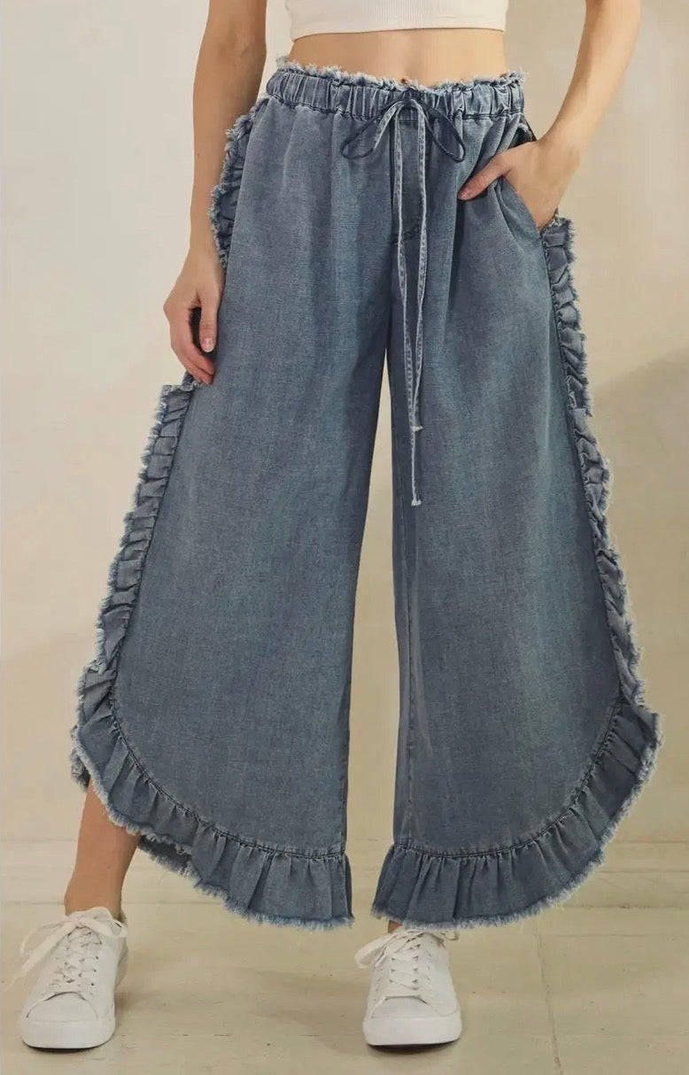 Gray Ruffle Denim Pants