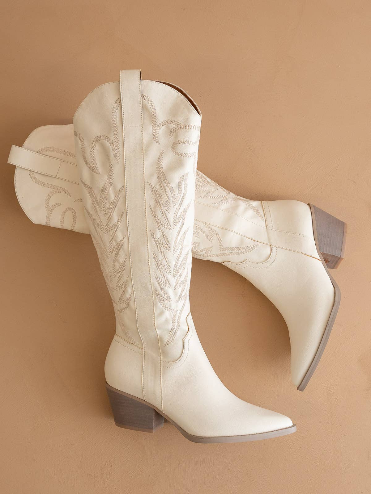 The Samara White / 6