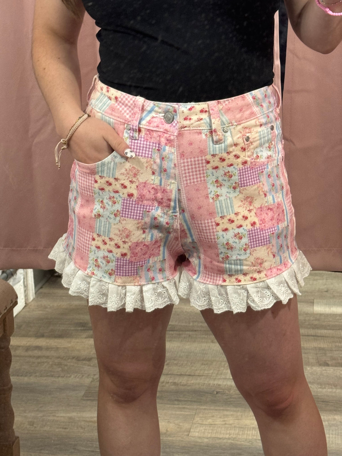 Floral Patchwork Denim Ruffle Short
