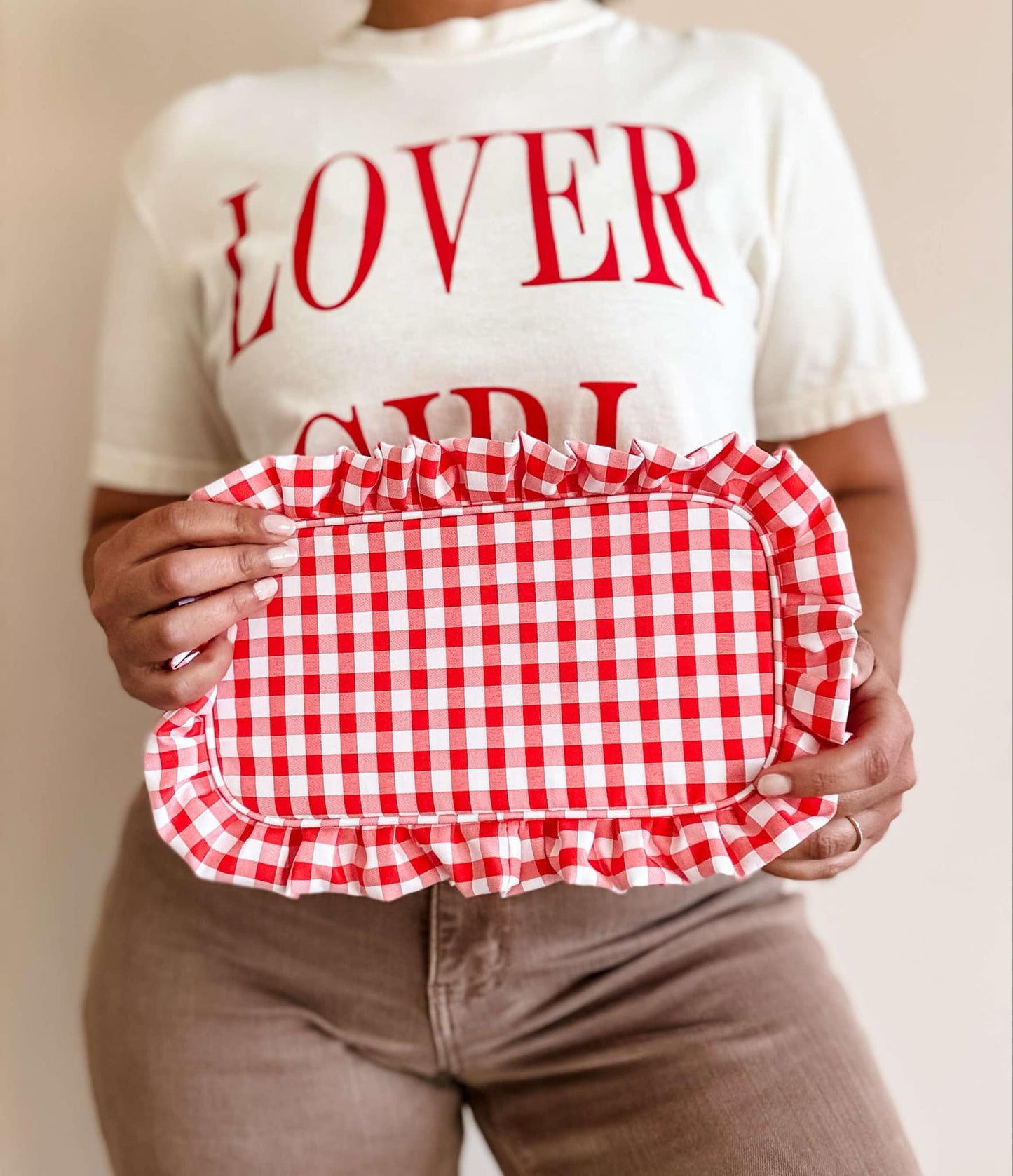 Ruffle Zipper Cosmetic Bag: Red
