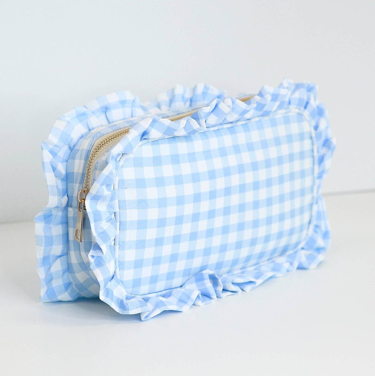 Ruffle Zipper Cosmetic Bag: Red