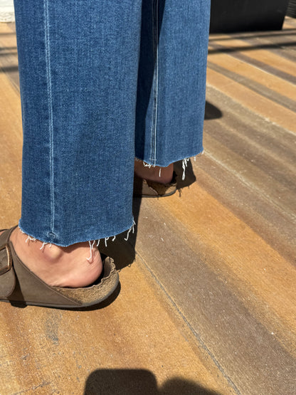 Dark Wash Mid Rise Crop Straight Cut