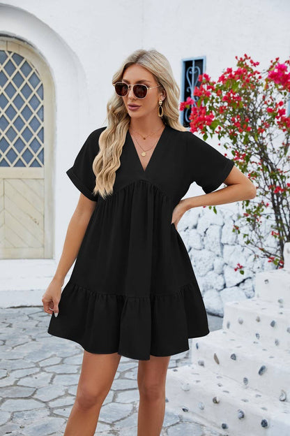 V Neck Tiered Short Sleeve Dress: (L)