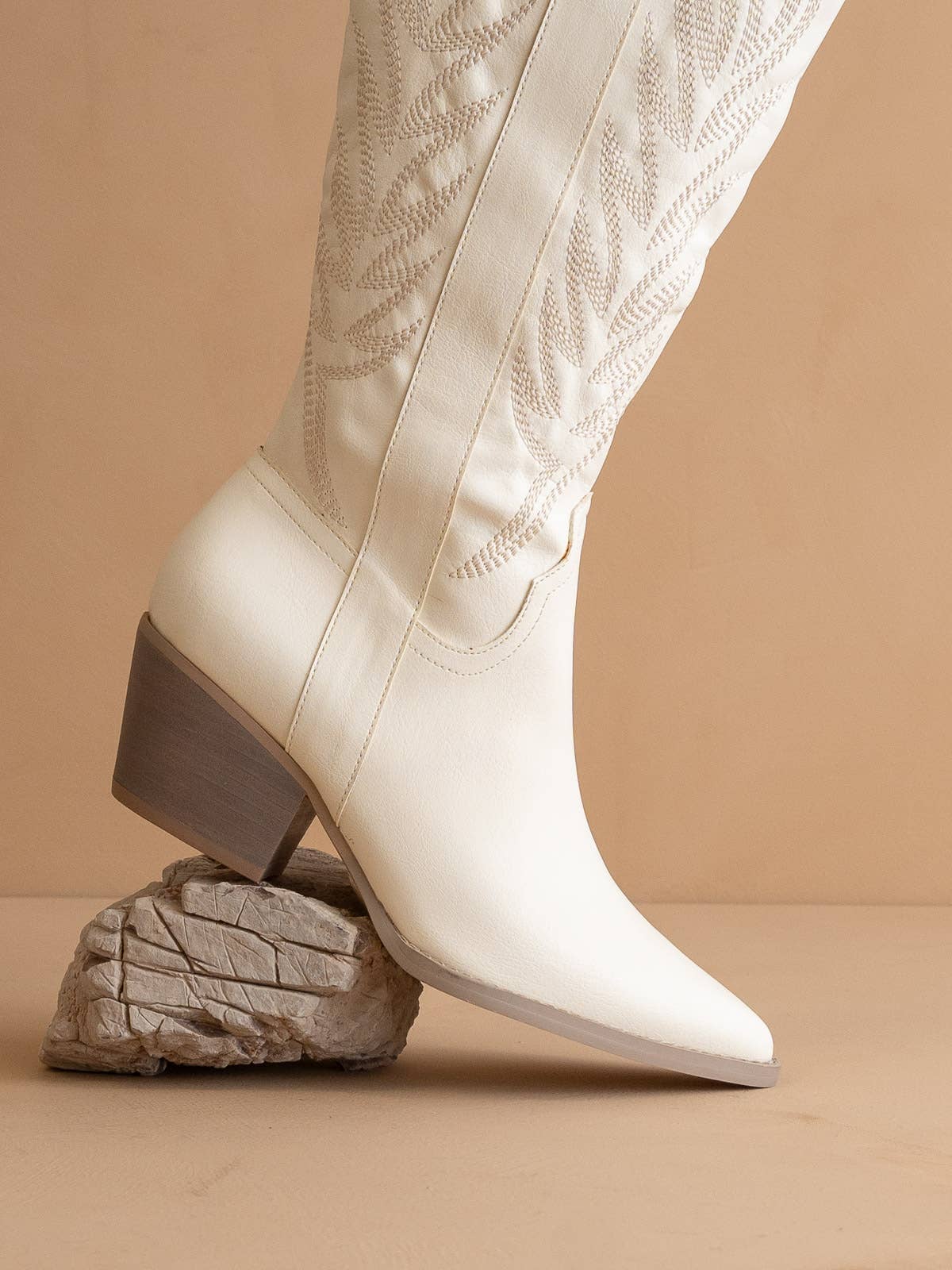 The Samara White / 7