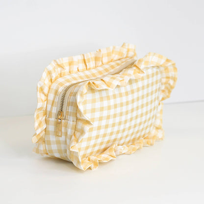 Ruffle Zipper Cosmetic Bag: Purple