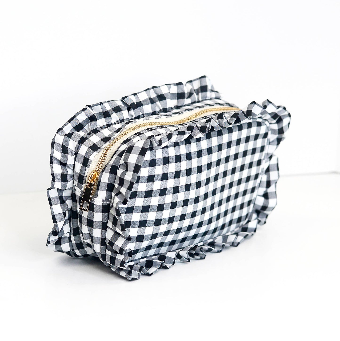 Ruffle Zipper Cosmetic Bag: Red