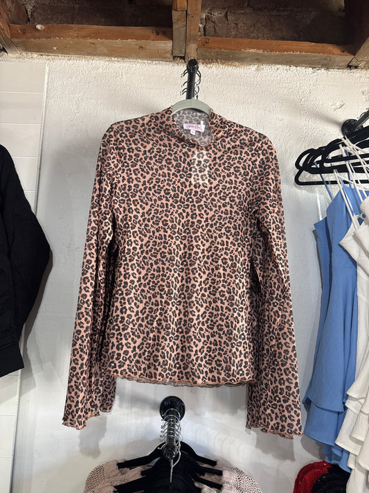 Mesh Top Leopard